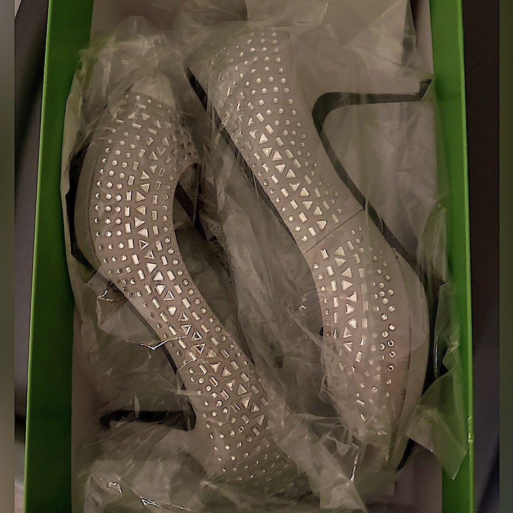 Kelly and Katie Size 7 sequin peep toe heels in perfect condition.